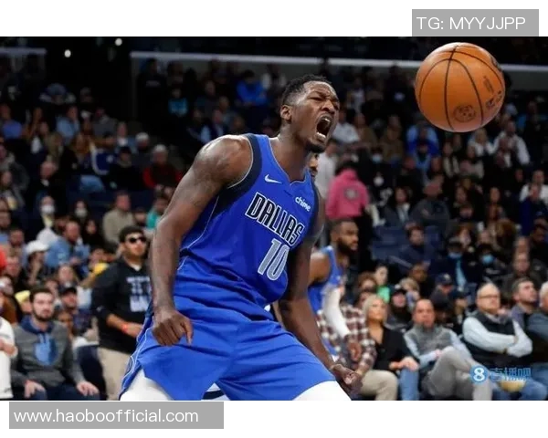 内史密斯早期艰难挣扎却不放弃绿军生涯终获成功与回报